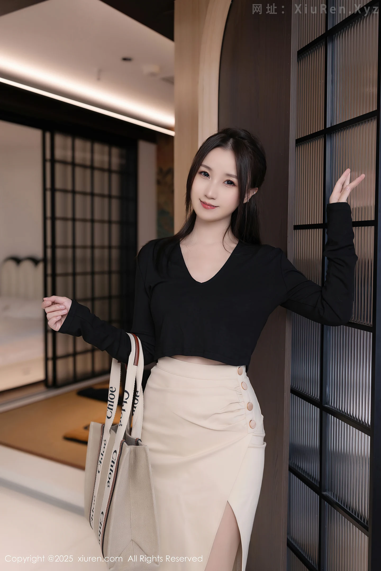 图片[3]-[XiuRen秀人网]VOL.10576 模特杏子Yada性感黑色OL服饰露白色蕾丝内衣秀曼妙身姿诱惑写真81P-秀人网官方网站